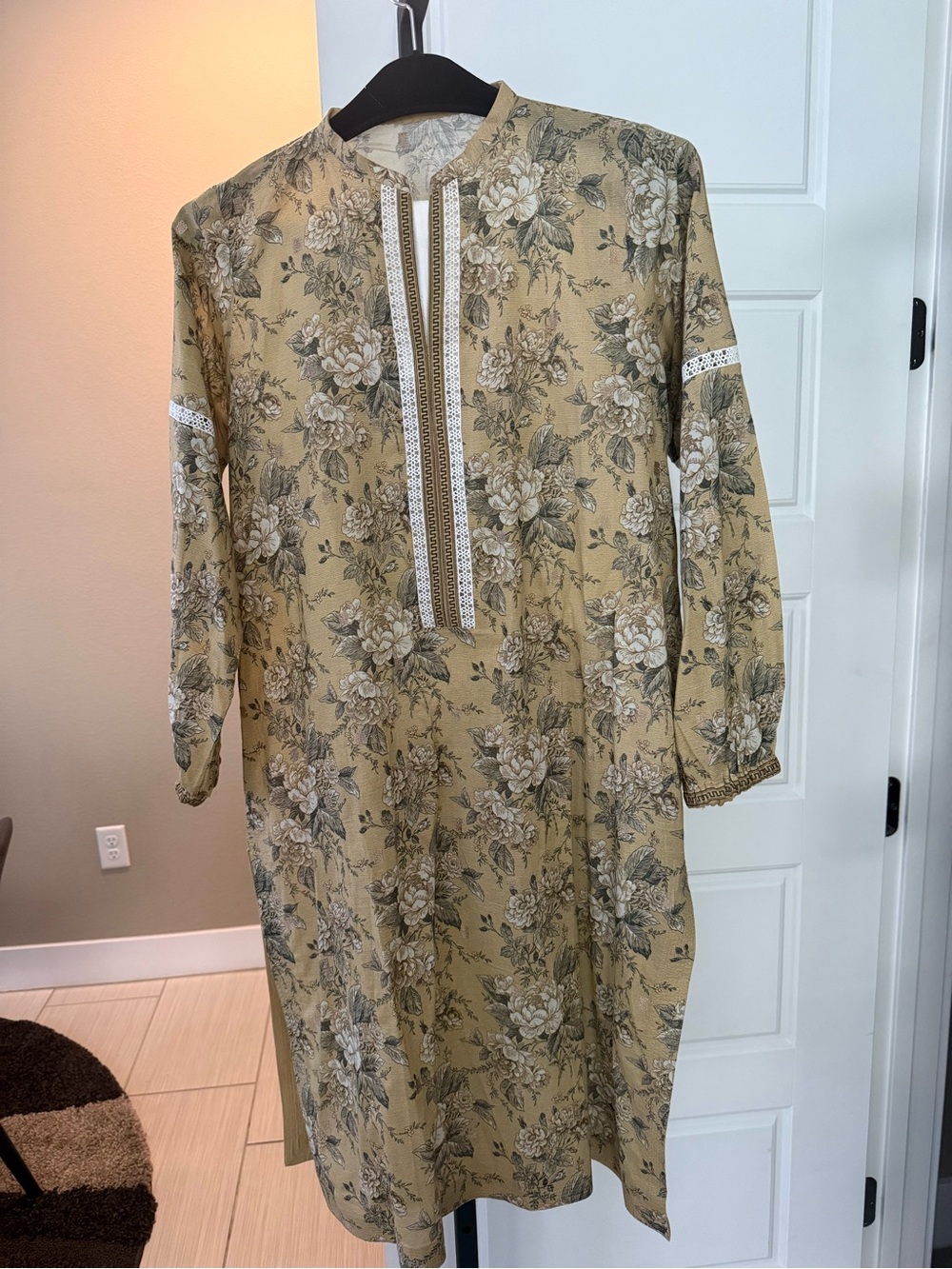 Mustard Floral Long-Sleeve Midi Dress with Lace Trim